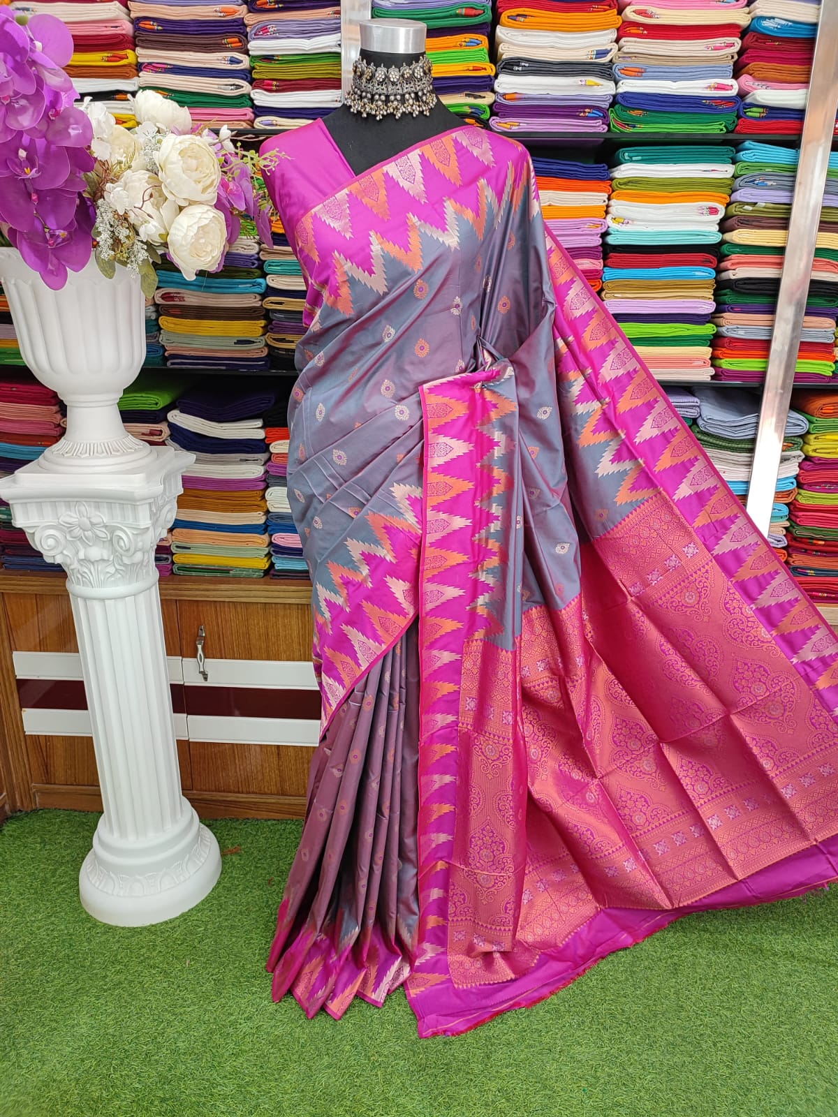 Kotki pure silk 14 hat Saree