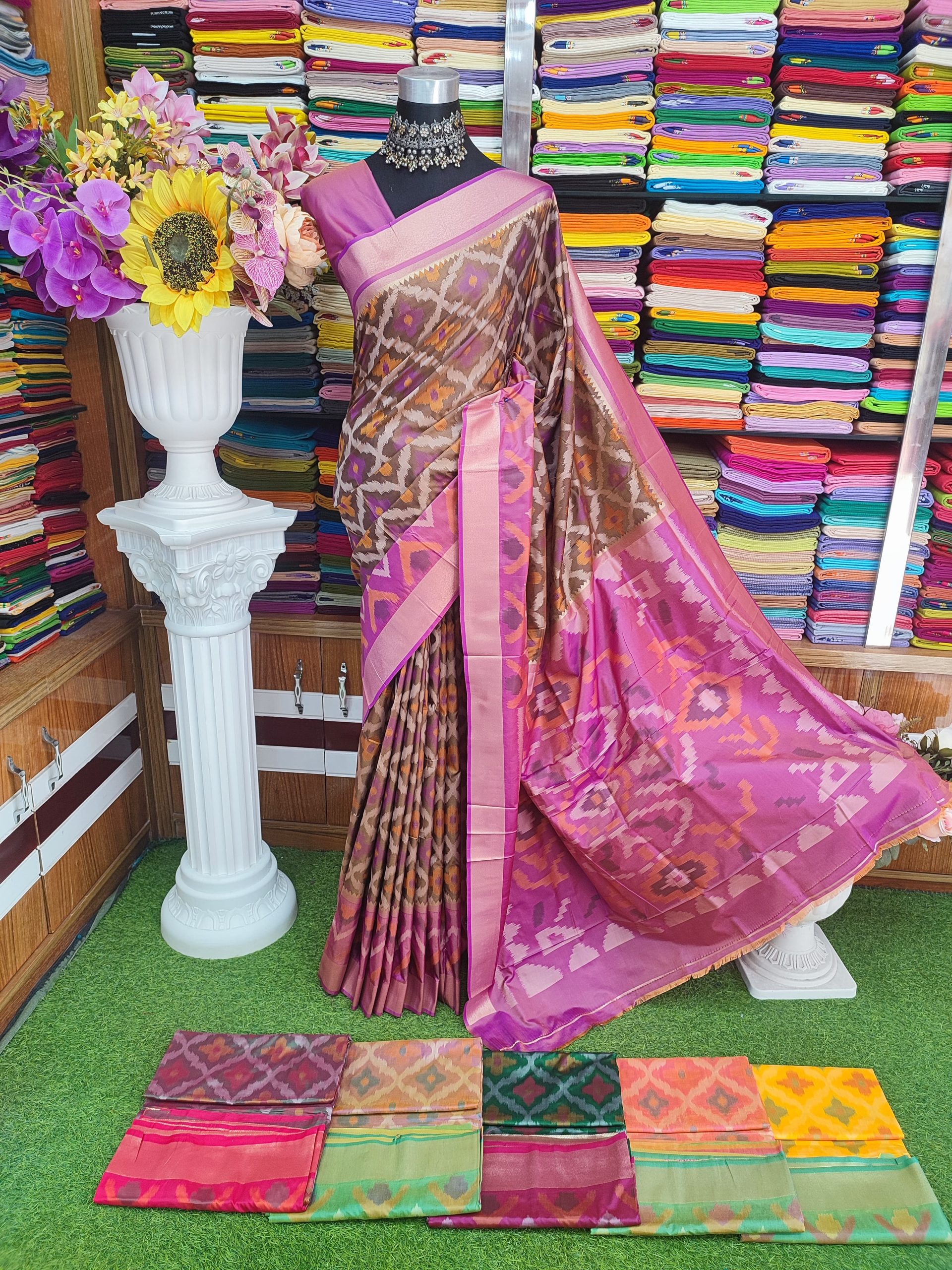 Kotki pure silk 14 hat Saree