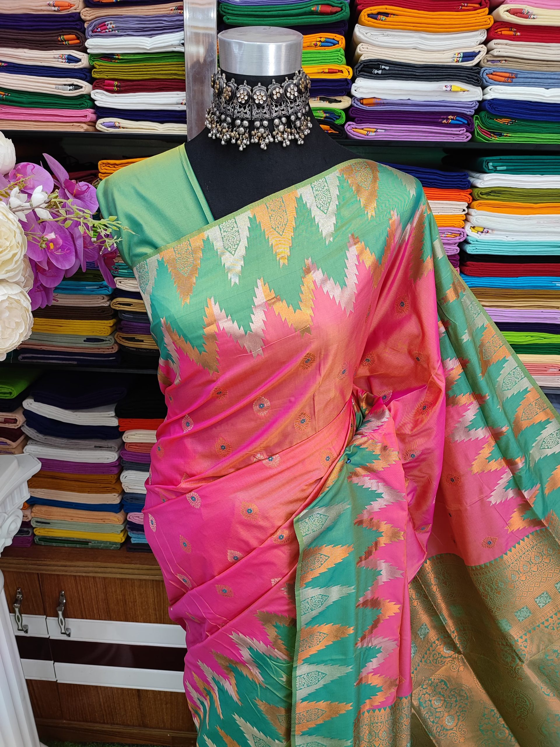 Kotki pure silk 14 hat Saree