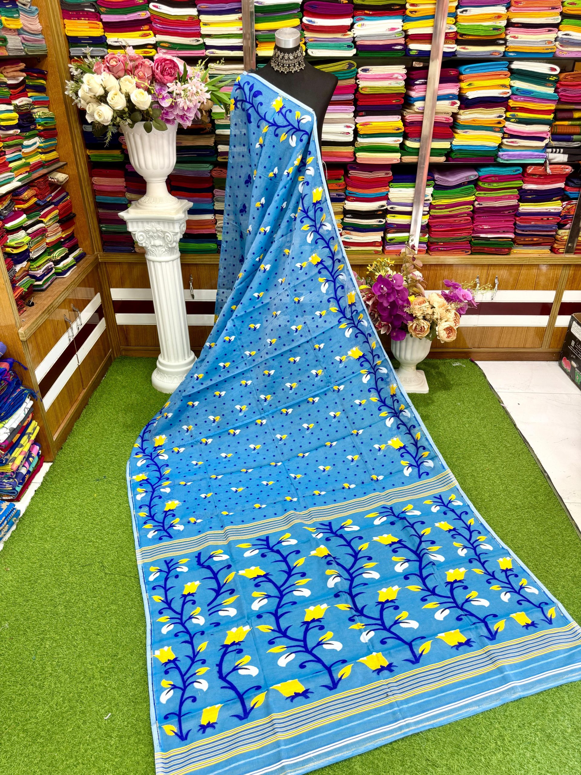 Maslais Tondoj Saree