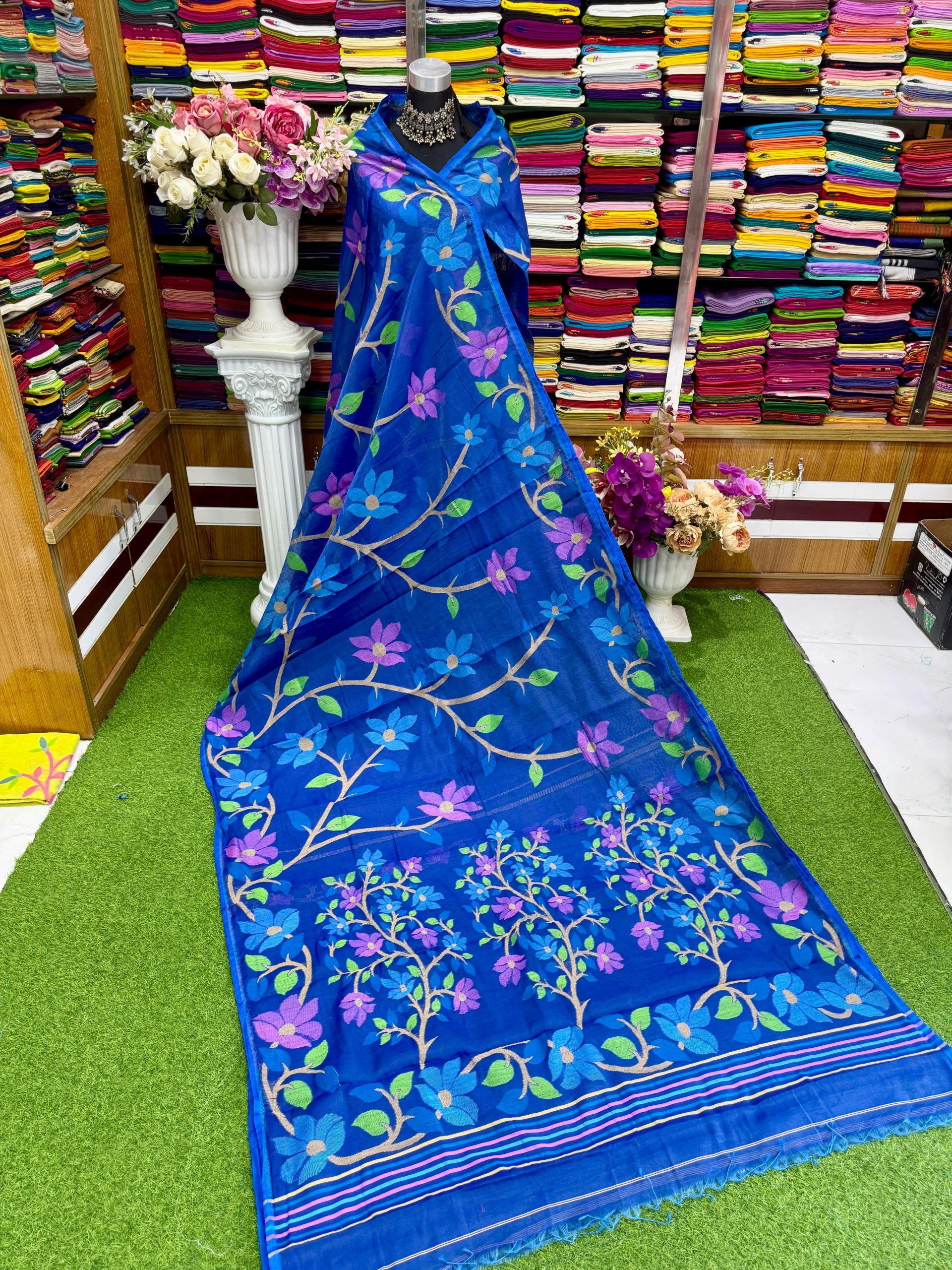 Maslais Tondoj Saree