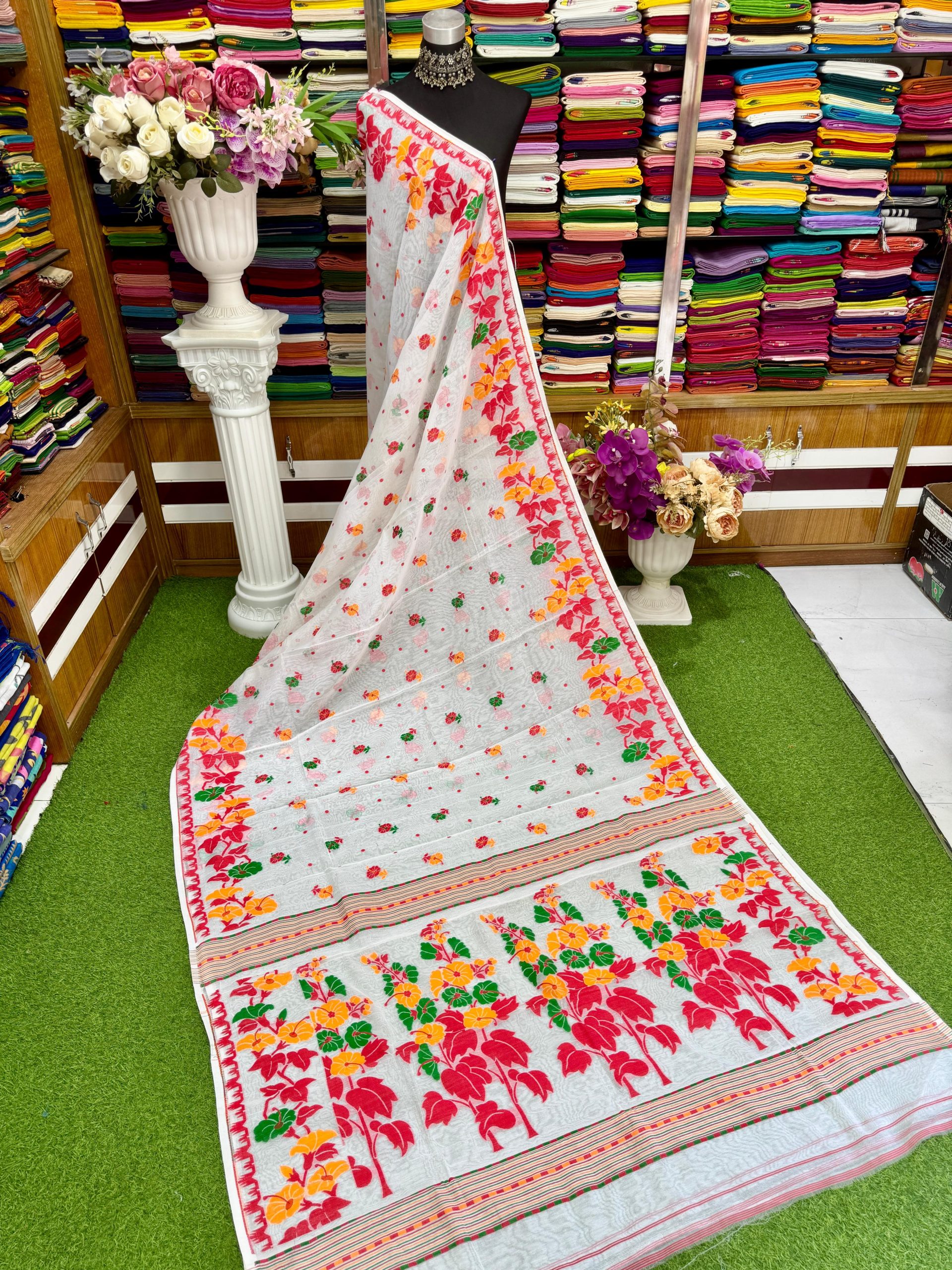 Maslais Tondoj Saree