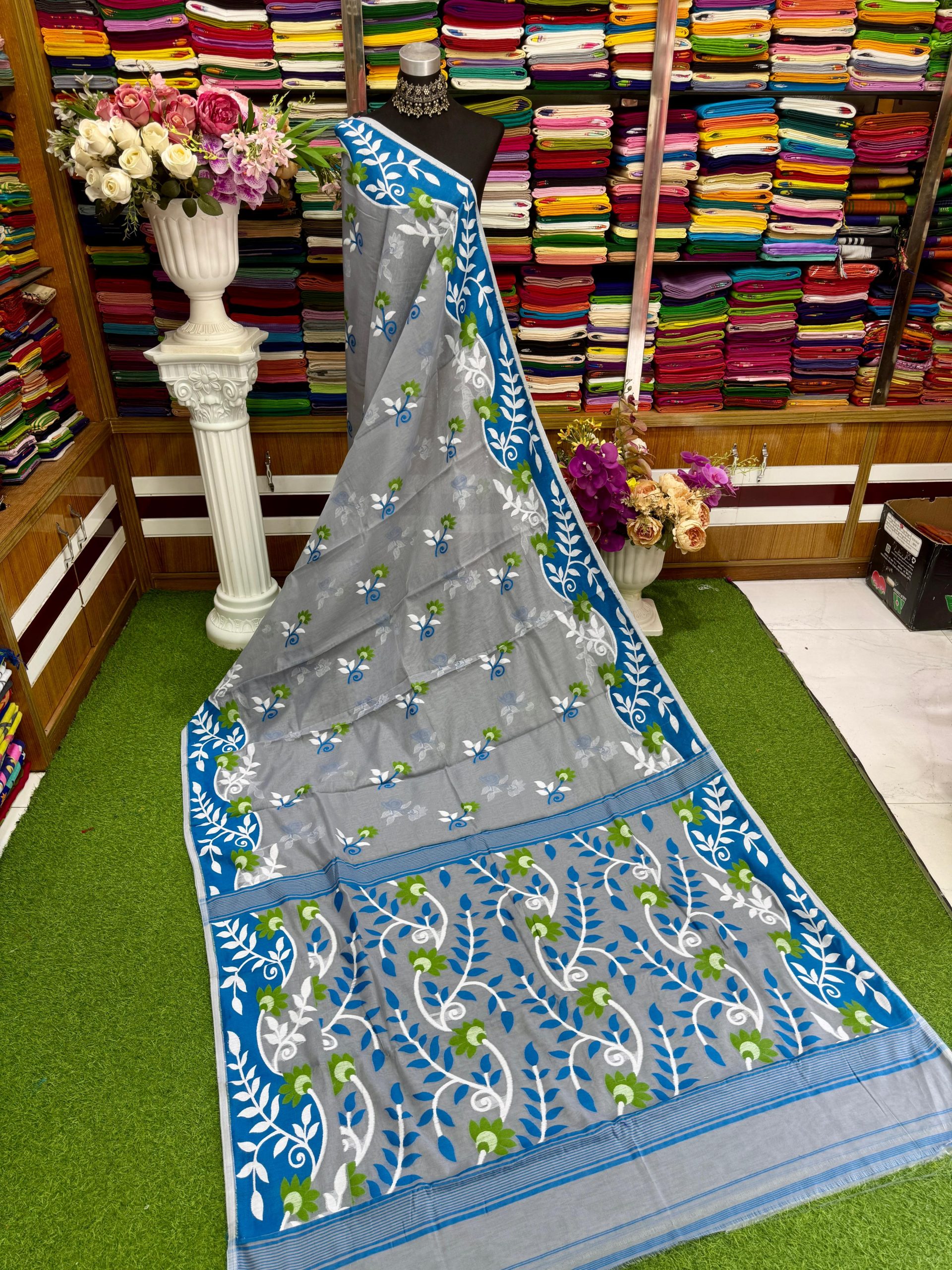 Maslais Tondoj Saree